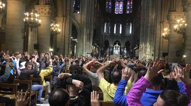 Notre Dame: Casi 14 millones de turistas al año atraídos por la fe y su arquitectura de ocho siglos