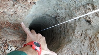 Abren un túnel lateral para intentar llegar al niño que cayó a un pozo en España