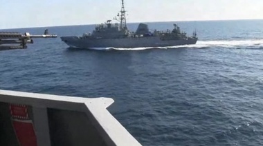 Incidente entre buque de guerra ruso y un poraaviones de EEUU en Medio Oriente