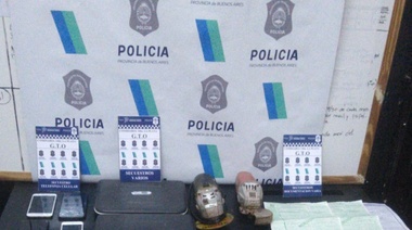 En operativo policial por desguace de autos en La Plata y Castelli detienen a tres personas y secuestran granadas