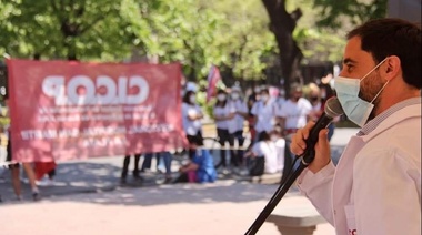 Fuerte denuncia de CICOP por "violencia en guardias, testeo y vacunación" en hospitales bonaerenses en medio de la tercera ola