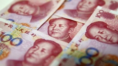 Se desacelera el consumo en China mientras se recupera la industria