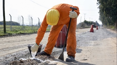 El Municipio y la Provincia ponen en marcha una obra de pavimentación en la calle 600 desde 137 hasta 155