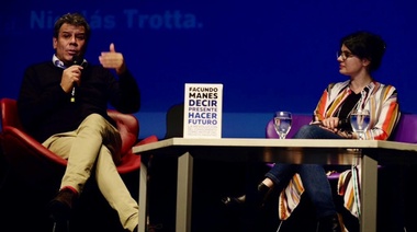 Trago amargo para los radicales: Manes presentó su libro entrevistado por Marziotta en un evento organizado por Trotta
