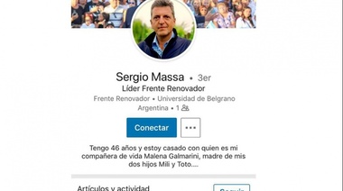 En campaña, Sergio Massa se hizo un perfil en una plataforma de búsqueda laboral