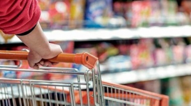 Oficial: Se desplomaron las ventas en supermercados con -13.8% interanual, y en centros de compras fue de -21.3%