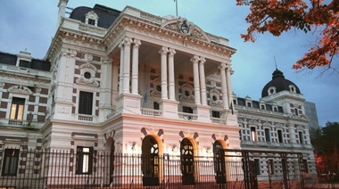 Gobierno bonaerense agregó asueto administrativo para el 30 de diciembre