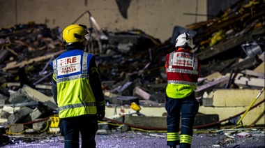 Al menos cinco personas murieron por la explosión en un edificio de la isla británica de Jersey