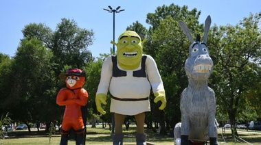 El Municipio premió a los mejores muñecos de fin de año, y "Shrek" obtuvo la distinción principal