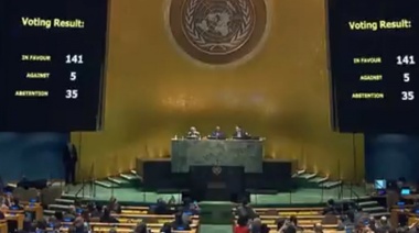 La Asamblea General de la ONU aprueba resolución que "exige" a Rusia cesar la guerra en Ucrania