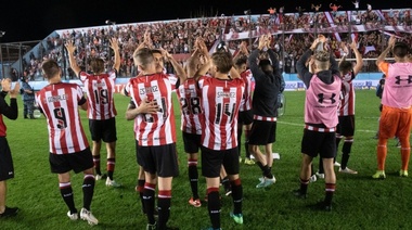 Estudiantes de la Plata eliminó a su homónimo de San Luis por la Copa Argentina