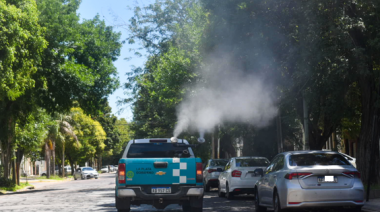 Este jueves continúa el plan de fumigación contra el mosquito del dengue en más barrios de La Plata