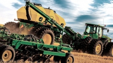 La facturación por la compra de maquinaria agrícola subió 69,8% en el tercer trimestre