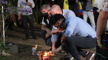 Noche de las velitas: Colombia y La Plata unidas celebrando la fiesta de la Inmaculada Concepción de la Virgen María