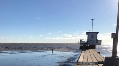 La bajante del Río de la Plata "secó" el Riachuelo y afectó la provisión de agua en La Plata