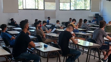 Con récord de ingresantes, se desarrollan los cursos introductorios en la Facultad de Informática de la UNLP