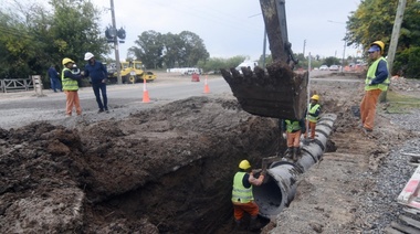 Avanza el ensanche de la Av. 131, una obra clave para potenciar el desarrollo de Hernández y Gorina