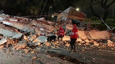 Se derrumbó un edificio de ocho pisos en construcción sin causar víctimas en Tres de Febrero