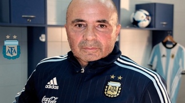 Sampaoli estuvo a punto de caer pero Tapia lo sostuvo