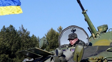 Aerolíneas cancelan o desvían vuelos a Ucrania ante tensiones militares con Rusia