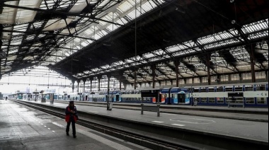 Agresión con arma blanca en París deja tres heridos, y por momento descartan ataque terrorista