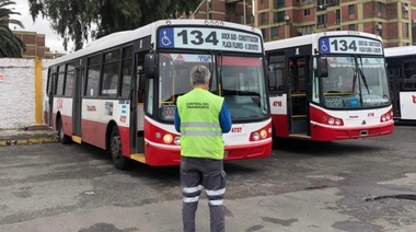 La CNRT fiscaliza el cumplimiento de los servicios y sus frecuencias en líneas urbanas