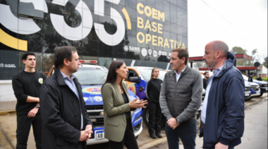 Garro presentó nuevos móviles para optimizar la prevención del riesgo y la asistencia en los barrios