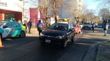 En operativo platense contra el transporte ilegal, secuestran 12 remises sin habilitación y 3 vehículos UBER