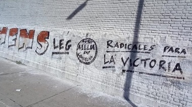 Fuerte presencia de Massa – Lammens en CABA por las pintadas de “Radicales para la Victoria”