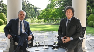 Alberto Fernández se reunió con el presidente electo, Javier Milei, en la residencia de Olivos