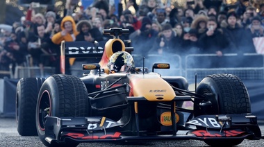 "No voy a competir hasta los 40 años", anunció Verstappen