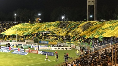 Independiente y Lanús podrán llevar hinchas en la próxima fecha de la Superliga