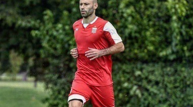 Mascherano suma los primeros minutos y Cauteruccio marca en amistoso de Estudiantes