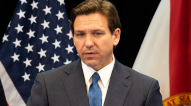 El gobernador de Florida DeSantis oficializa su precandidatura a la Casa Blanca por los republicanos