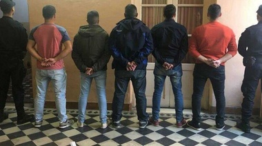 Seis policías serán indagados mañana por la muerte de cuatro jóvenes durante una persecuciòn