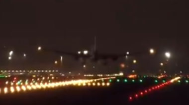 Aterrizó con éxito el avión de Air Canada que estaba en emergencia en Barajas, Madrid