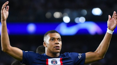 Mbappé se niega a contestar sobre su futuro