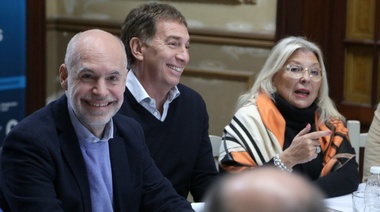 Rodríguez Larreta, Santilli y Carrió en Azul: “Nuestro apoyo absoluto a Natalia Colomé, nuestra futura intendente de Azul"