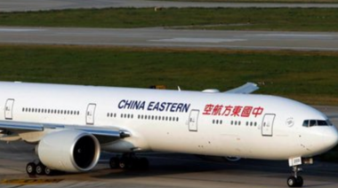 Avión se estrella en China con 132 personas abordo