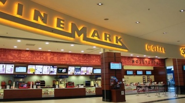 Cinemark despide a decenas de trabajadores en medio de la cuarentena