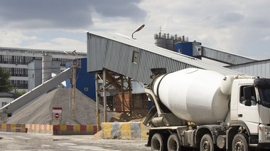 Caen 46% despachos de cemento y fabricantes prevén fuerte descenso anual