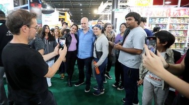 Rodríguez Larreta dialogó con editores y público presente en la Feria del Libro