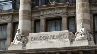 Banco de México estima mayor crecimiento económico local en 2023 y 2024