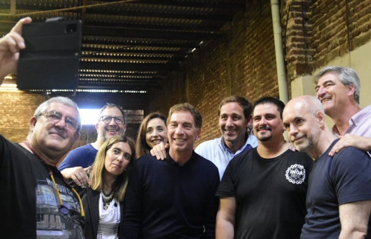 Garro acompañó a Larreta y Santilli en recorrida por barrios de la ciudad,  encuentro con vecinos y comerciantes - Impulsobaires
