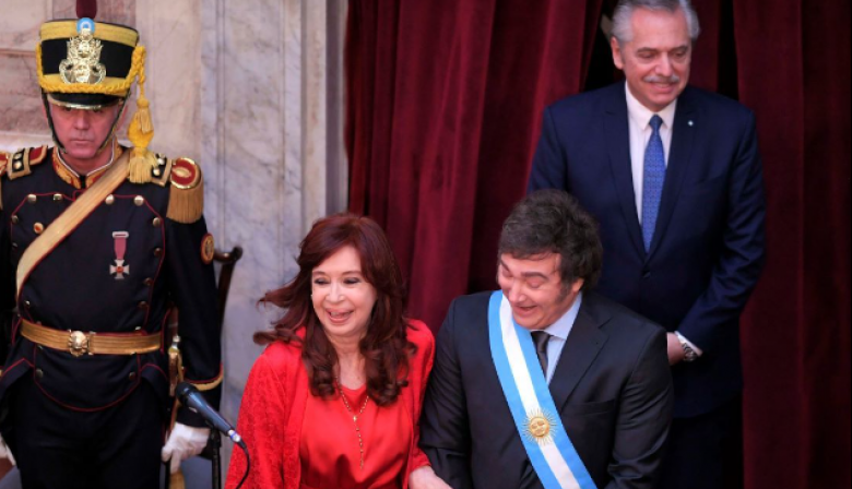 Dura respuesta de Cristina Kirchner a Milei: “Revise sus ideas de crear un megaministerio”