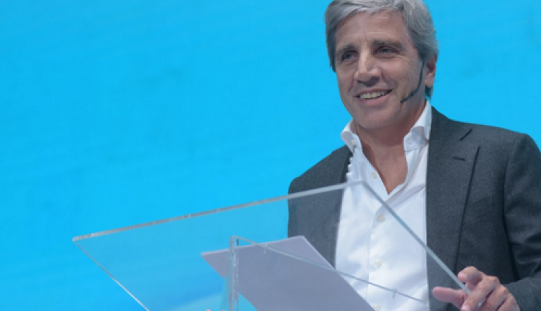 Luis Caputo confirmó que el Gobierno alcanzó superávit financiero de $310.726 millones en febrero
