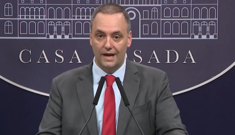 Memoria completa: Gobierno anunció que desclasificará los archivos vinculados al accionar de las FFAA durante la Dictadura