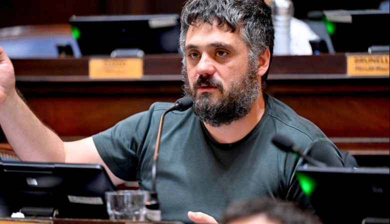 Facundo Tignanelli: "Cristina Fernández de Kirchner es, al igual que Eva Perón, el terror de la derecha y la oligarquía argentina"
