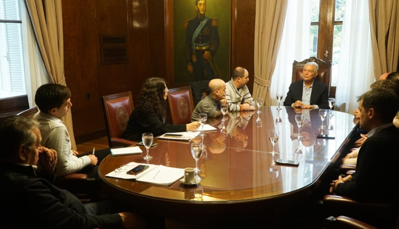 Encuentro institucional entre el intendente Julio Alak y las nuevas autoridades de AMIA La Plata