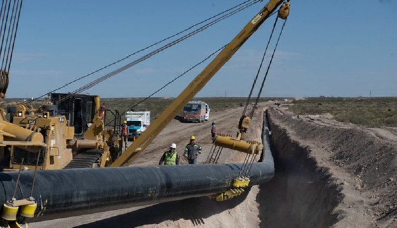 Obras energéticas detenidas y el frío que paraliza al país